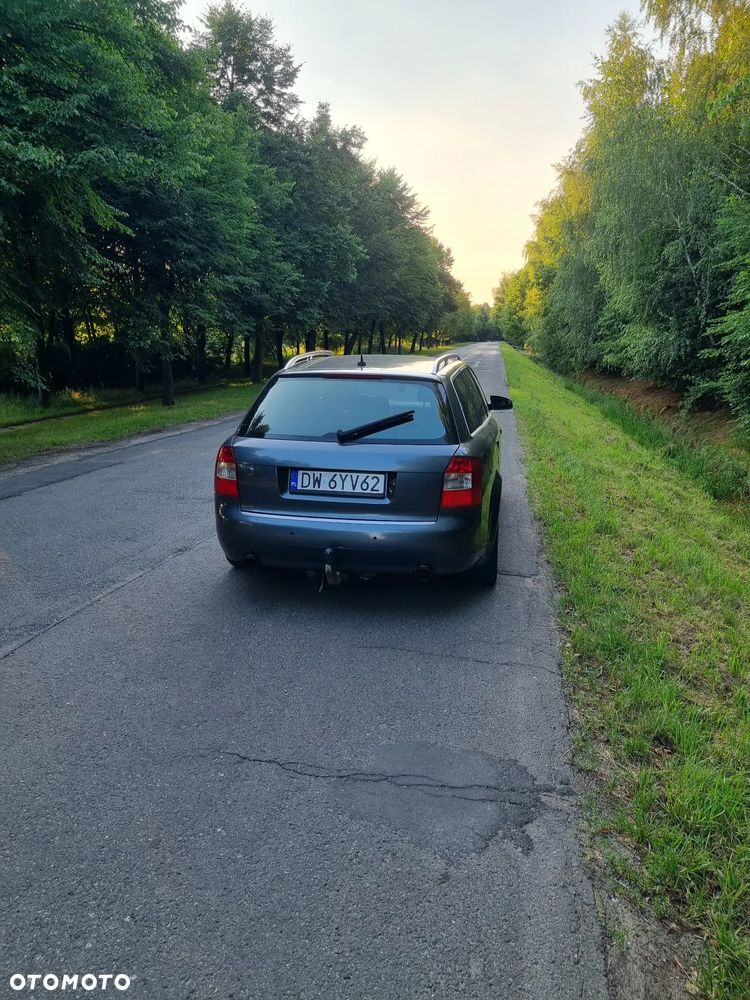 Audi A4 Avant 1.8T - 5