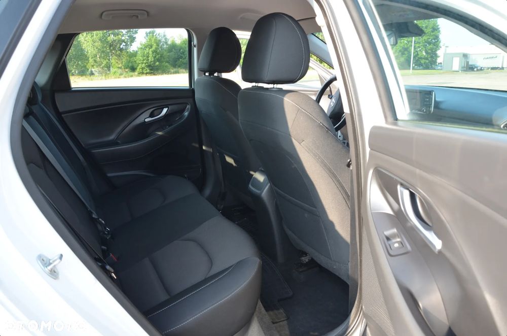 Hyundai i30 1.4 T-GDI Classic + DCT - 8