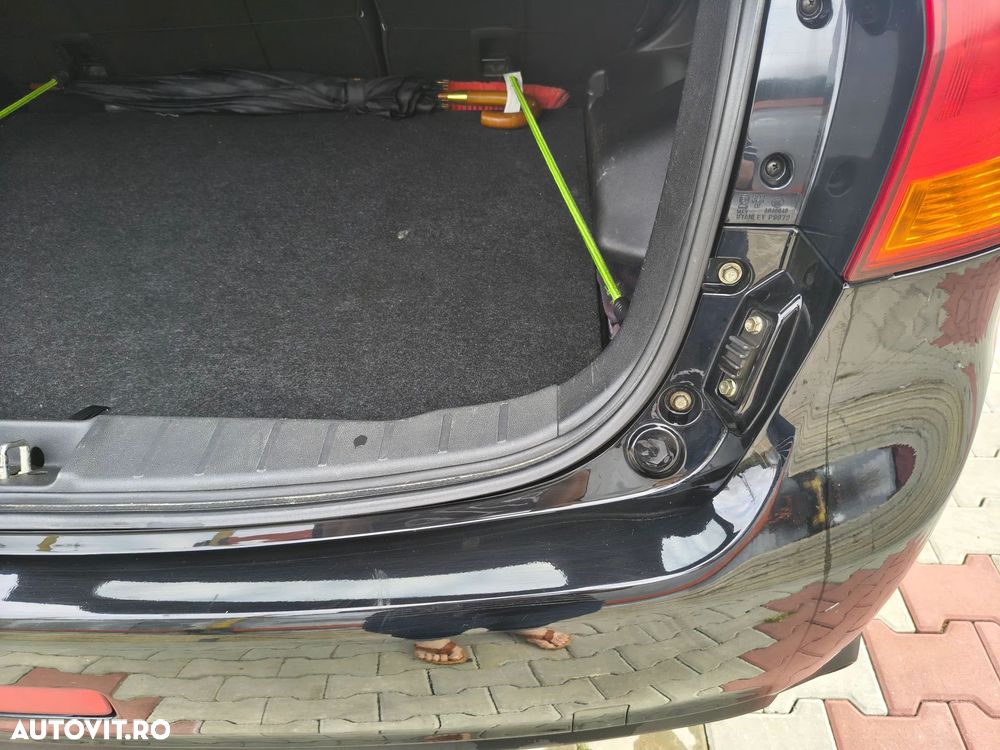 Mitsubishi ASX 1.8L DID 4WD Invite A12 - 27