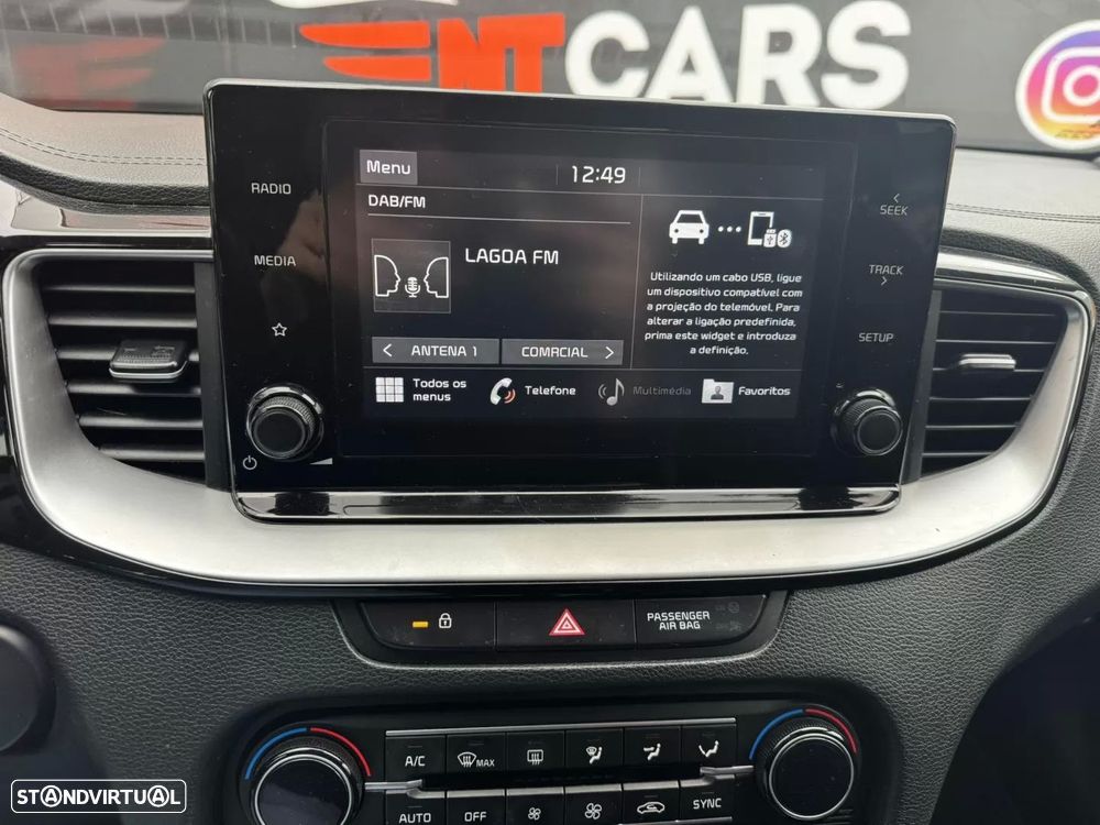 Kia Ceed SW 1.6 CRDi MHEV Drive+SRF - 9