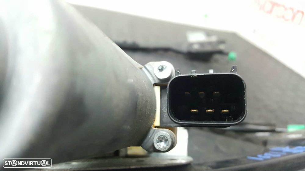 ELEVADOR FRENTE ESQUERDO CHRYSLER 300 C 3.0 CRD - 3