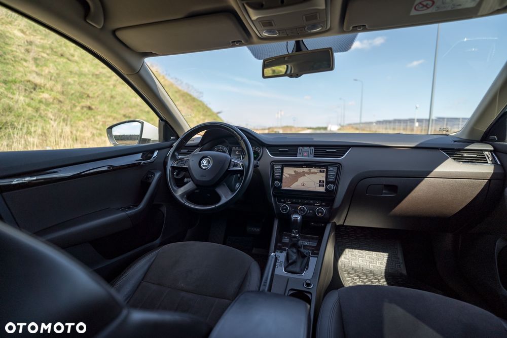 Skoda Octavia 1.8 TSI L&K DSG - 13