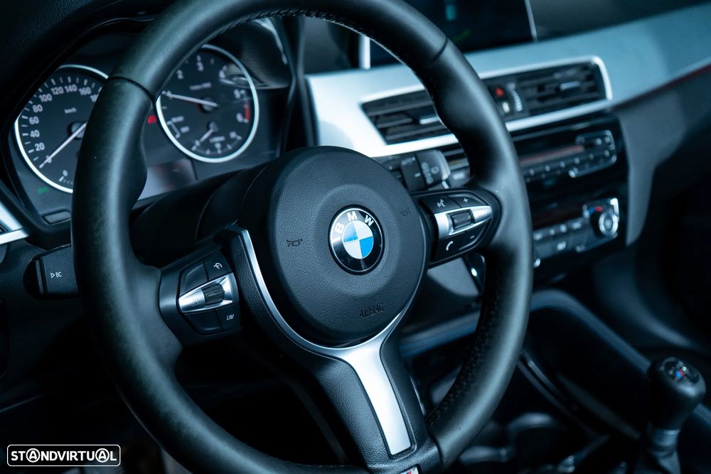 BMW X1 16 d sDrive Pack M - 11