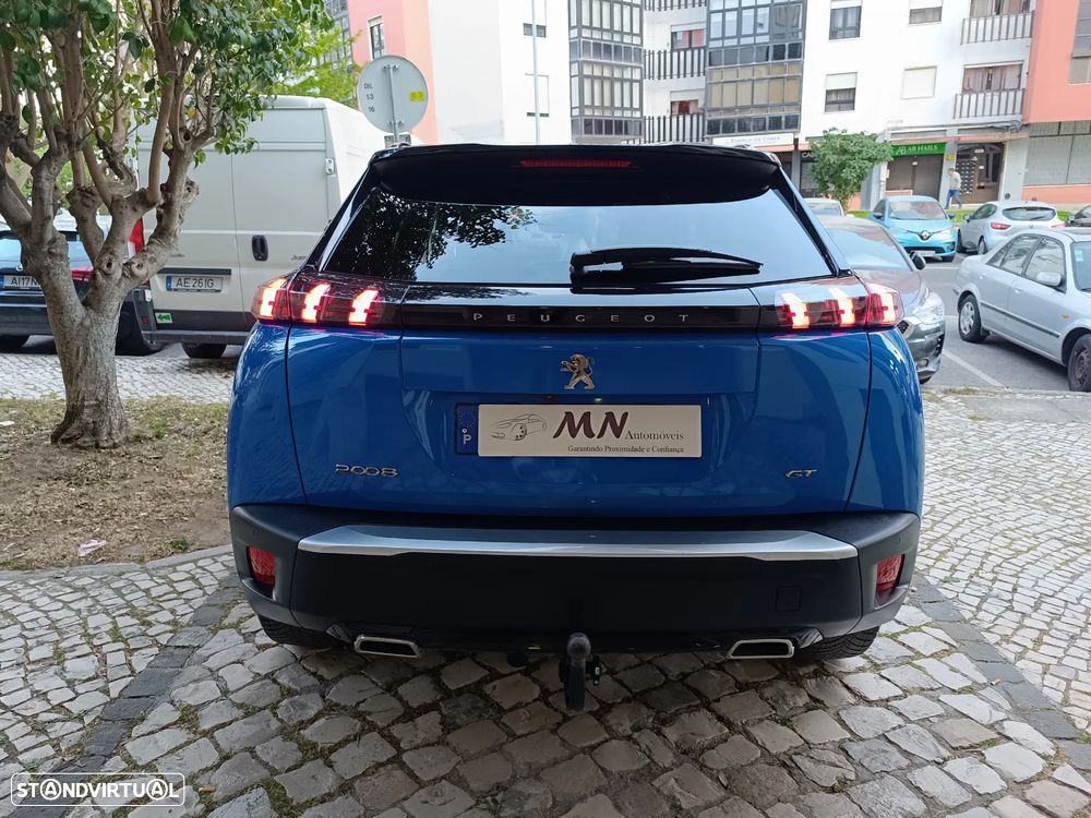 Peugeot 2008 PureTech 130 EAT8 GT - 6