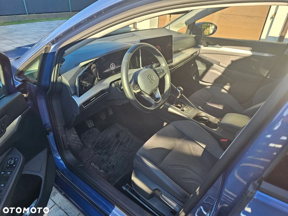 Volkswagen Golf 1.5 TSI Special Edition - 5