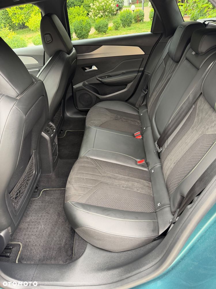 Peugeot 308 1.5 BlueHDi GT Pack S&S EAT8 - 23