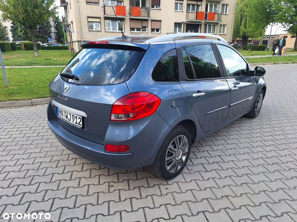 Renault Clio - 3