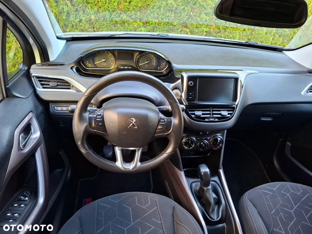 Peugeot 2008 PureTech 110 Stop&Start Urban Move - 10