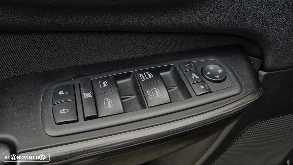 Jeep Cherokee 2.0 MJD Longitude - 22