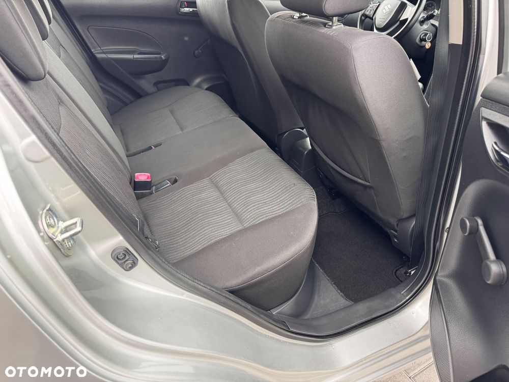 Suzuki Swift 1.3 DDiS Comfort - 22