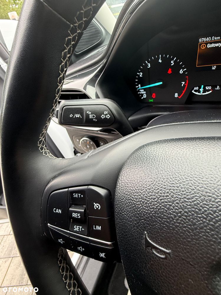 Ford Puma 1.0 EcoBoost mHEV Titanium - 34