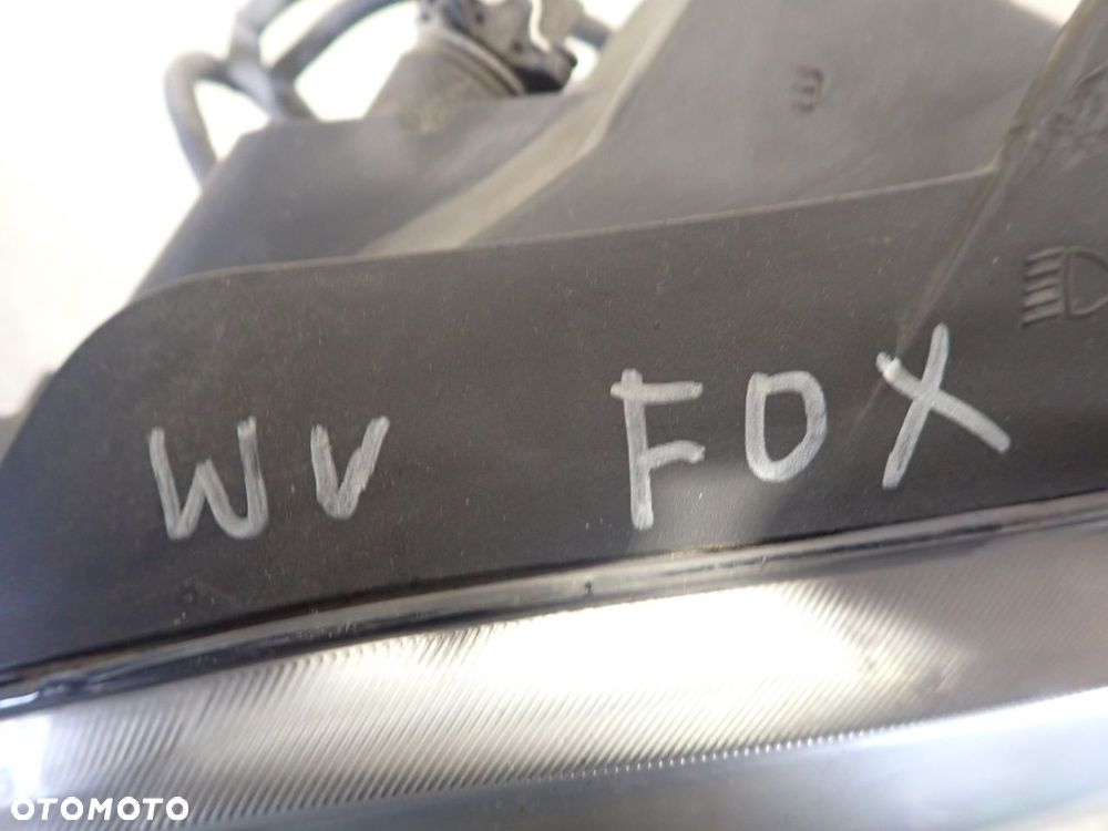 LAMPA LEWA PRZEDNIA VOLKSWAGEN FOX 1.4 SDI - 2