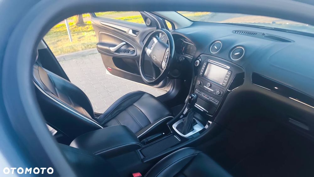 Ford Mondeo 2.0 TDCi Titanium X - 35