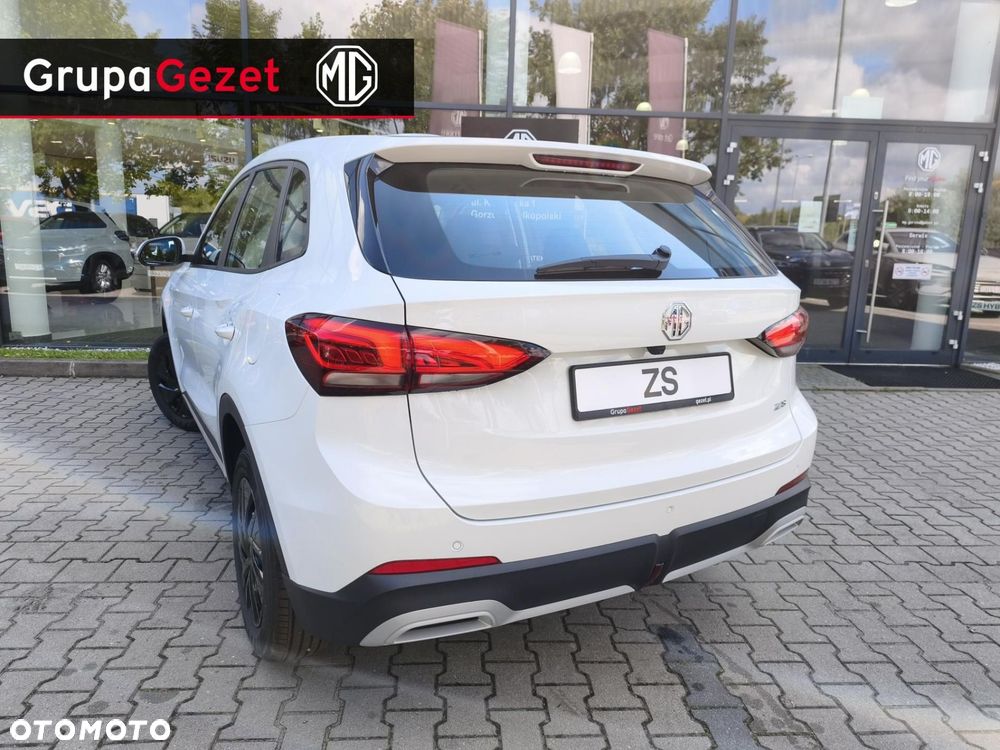 MG ZS 1.5 Standard - 2