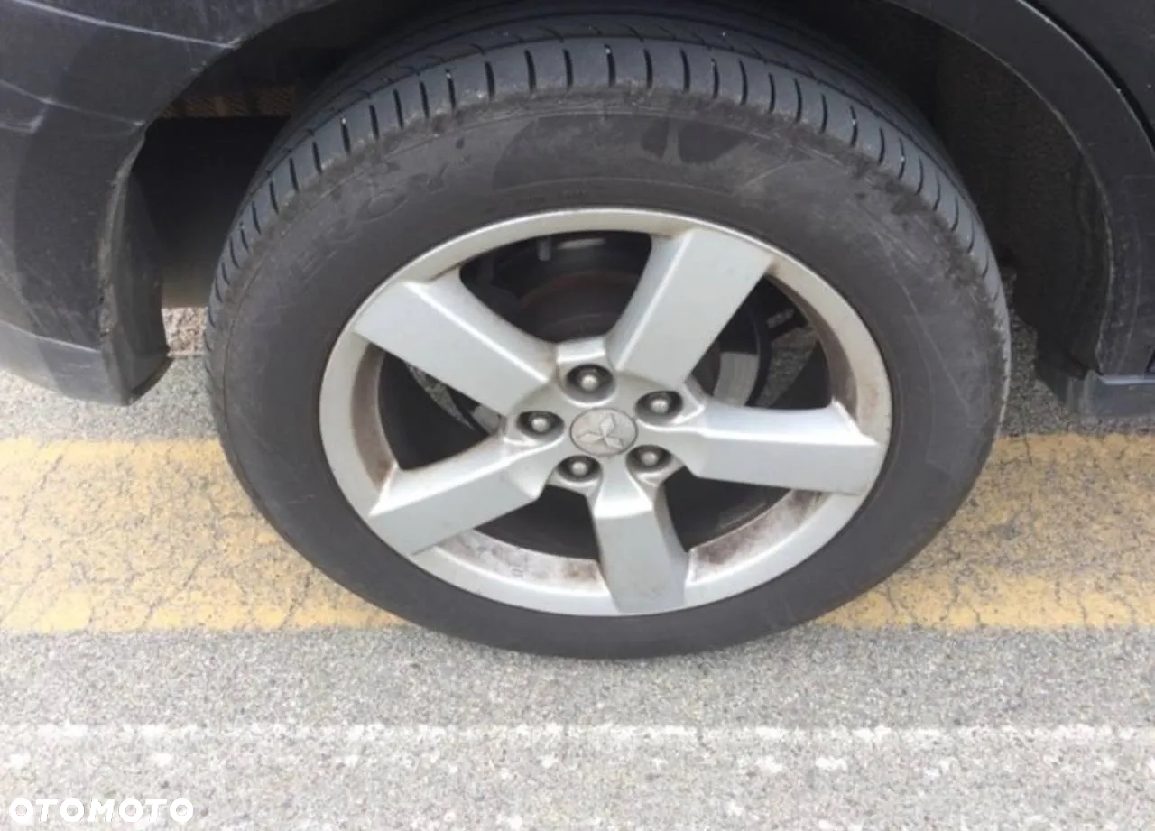 Mitsubishi Outlander 2.2 DI-D 4WD Instyle - 8