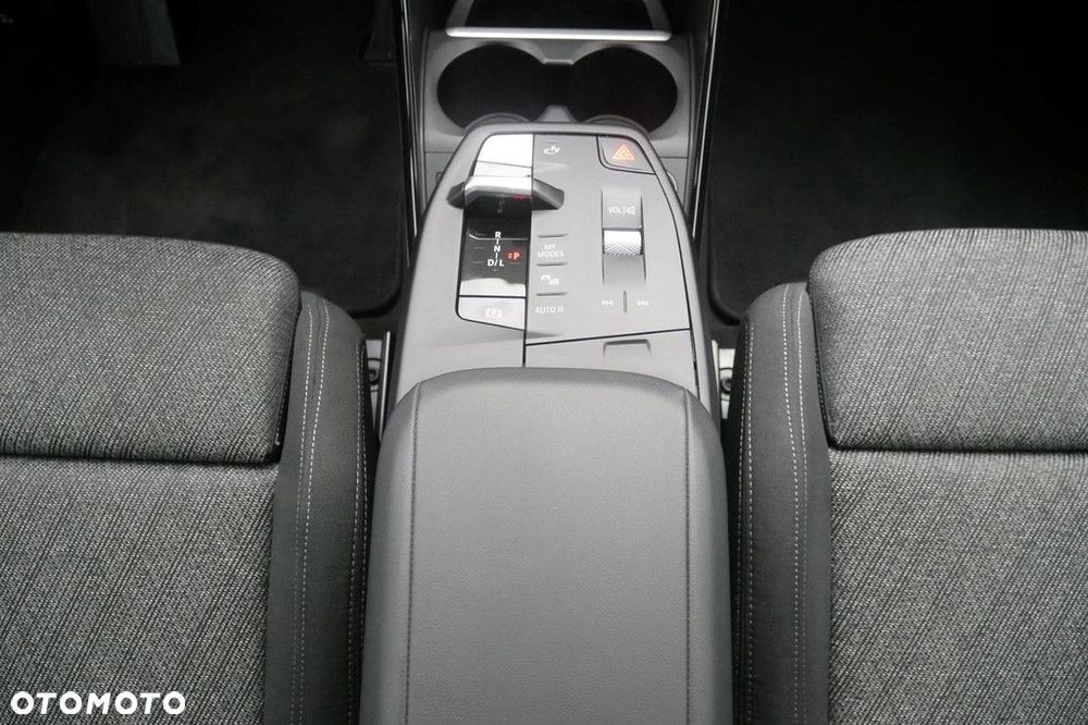 BMW X1 - 11