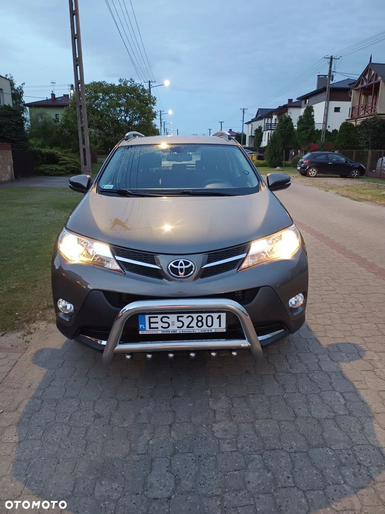 Toyota RAV4 2.0 D-4D Active 4x2 - 2