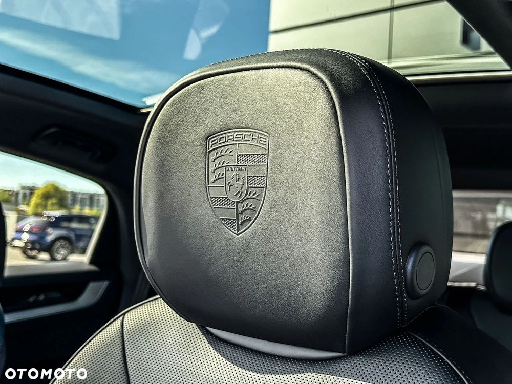 Porsche Cayenne - 13