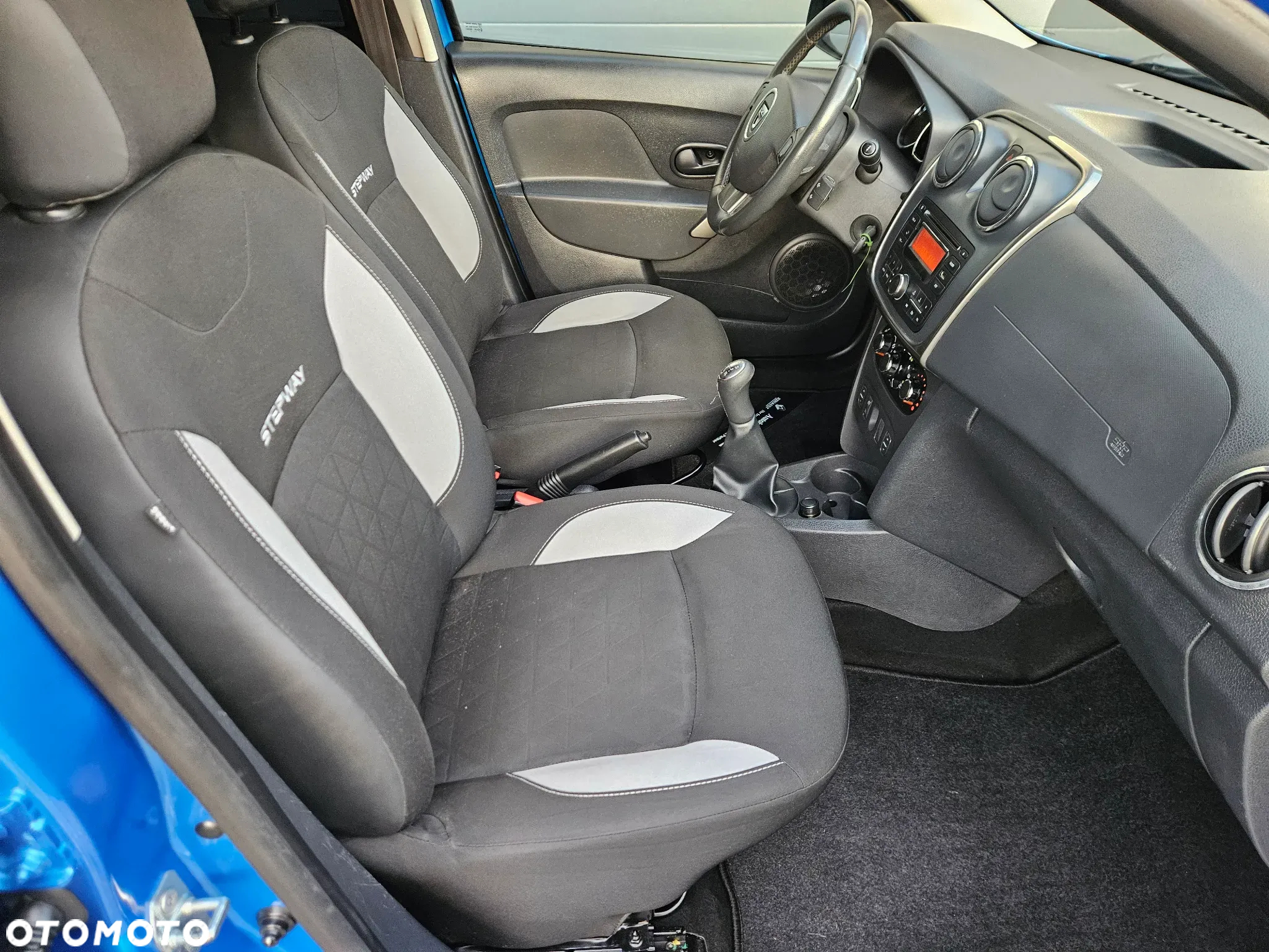 Dacia Sandero TCe 90 S&S Celebration - 13