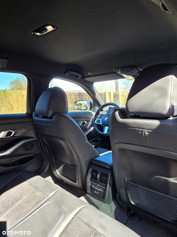 BMW Seria 3 320d xDrive mHEV M Sport - 7