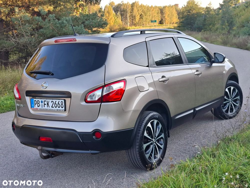 Nissan Qashqai+2 2.0 360 - 16