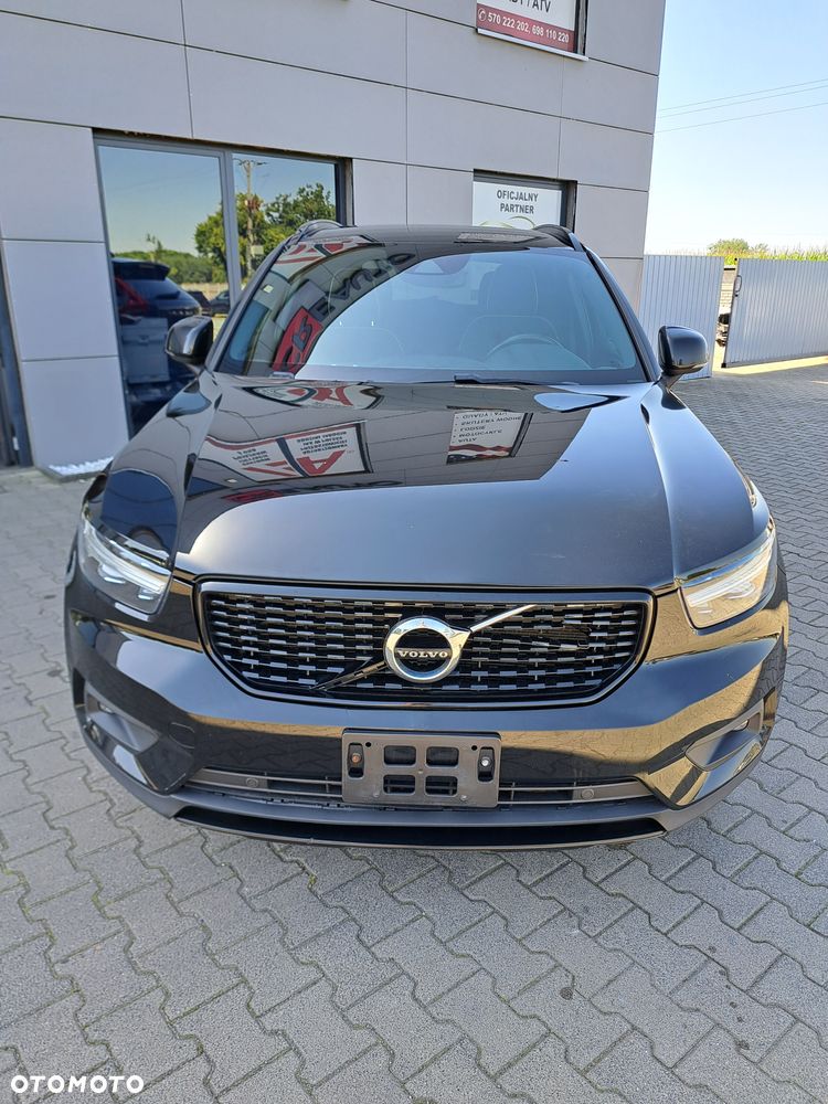 Volvo XC 40 T5 AWD Geartronic R-Design - 2