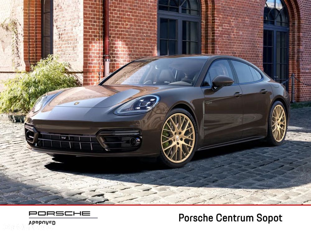Porsche Panamera 4 E-Hybrid Platinum Edition