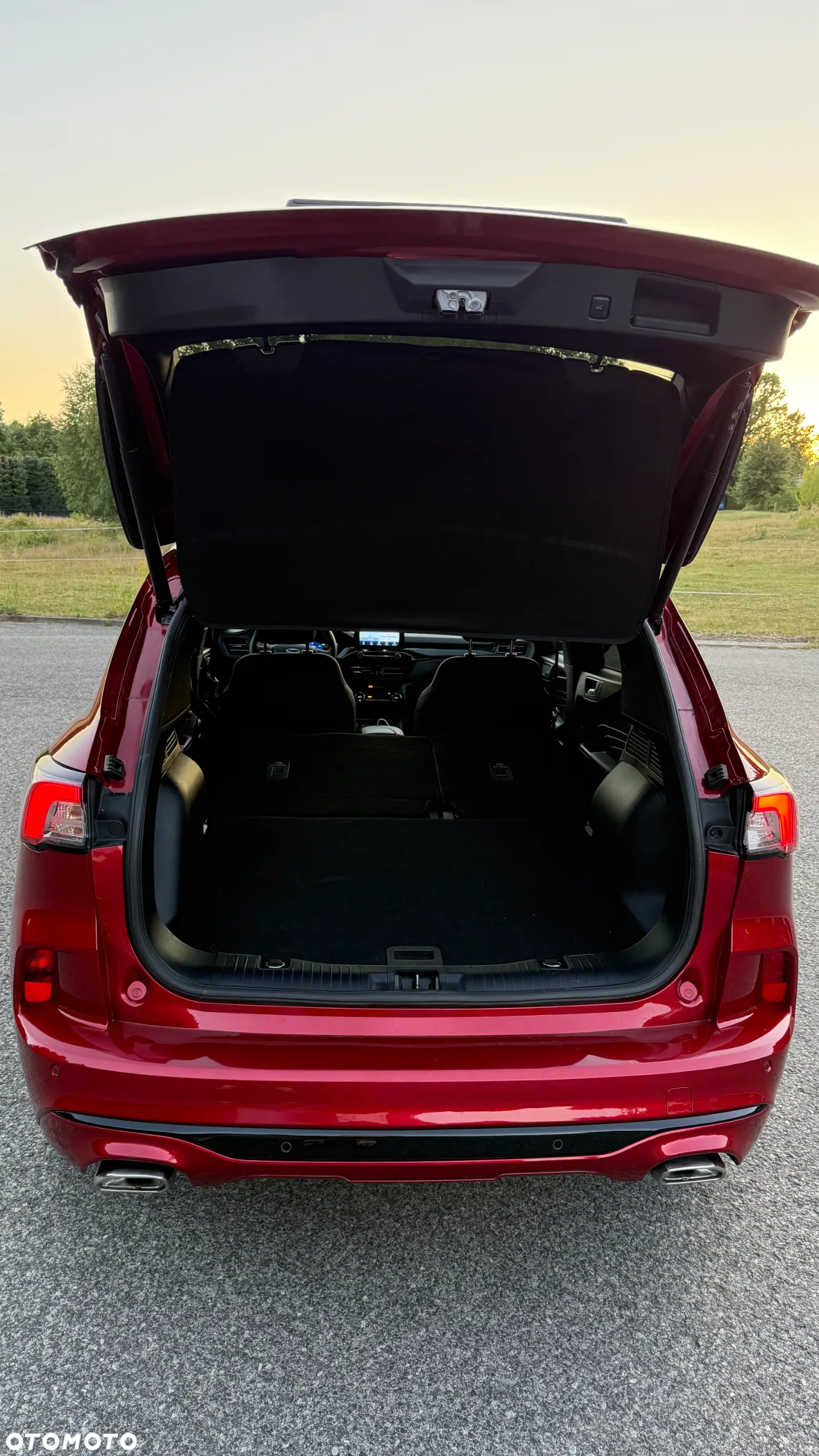 Ford Kuga 2.5 FHEV FWD ST-Line - 13
