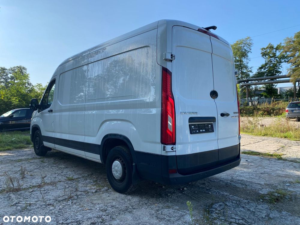 Maxus Deliver 9 - 26