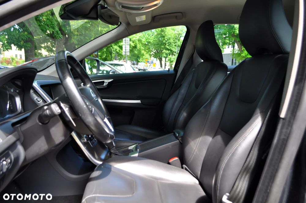 Volvo XC 60 D4 Drive-E Kinetic - 10