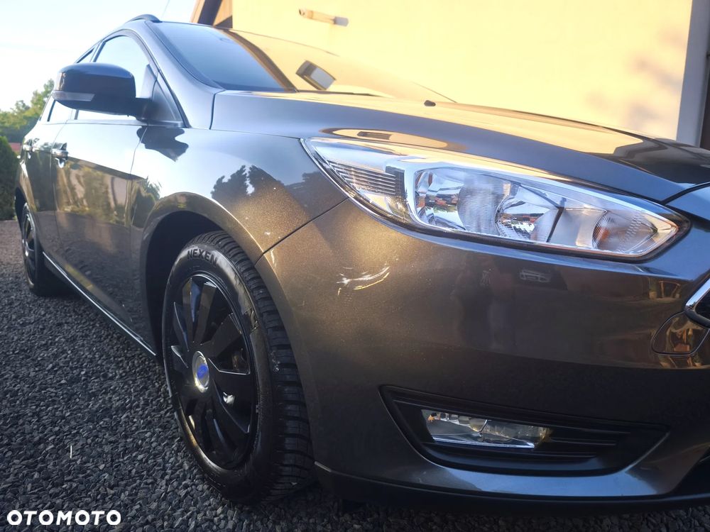 Ford Focus - 19