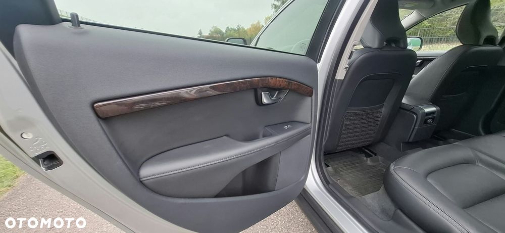 Volvo XC 70 - 14