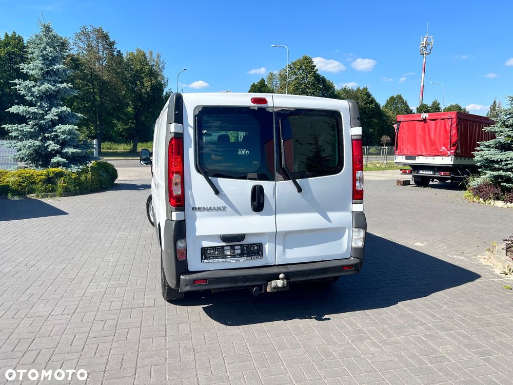 Renault Trafic - 10