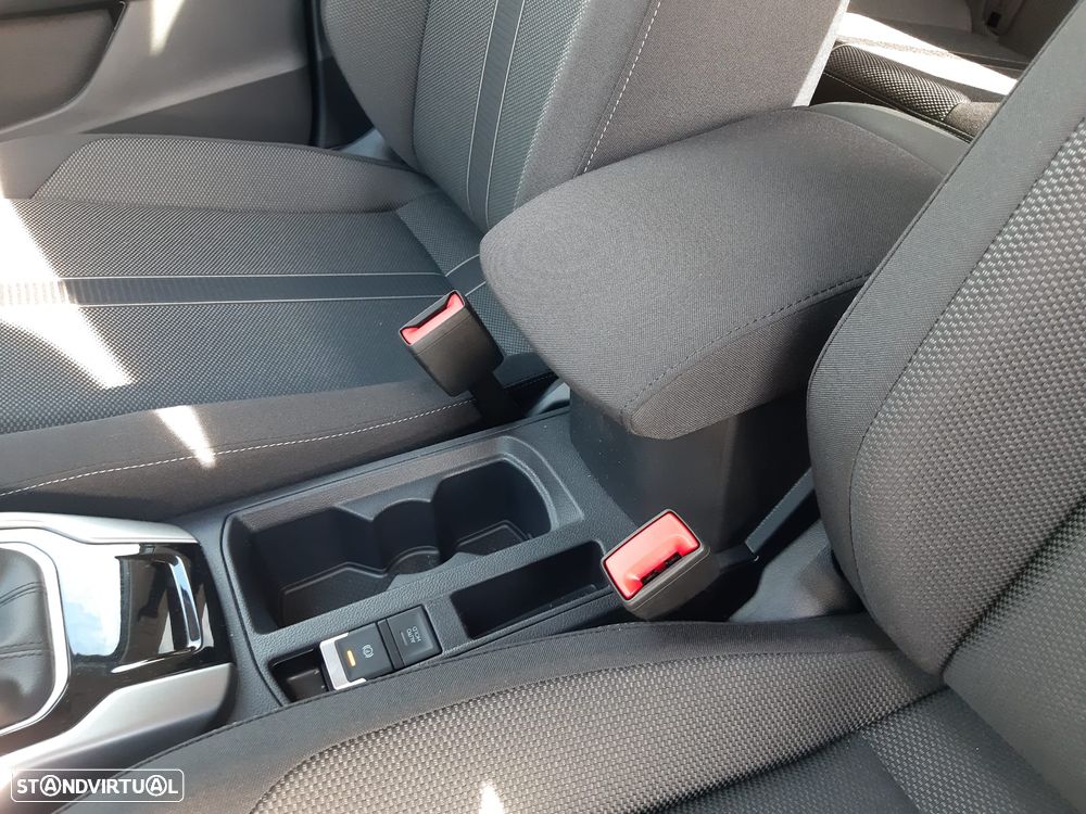 VW T-Roc 1.5 TSI Urban DSG - 15