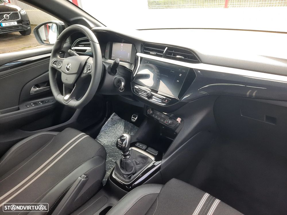 Opel Corsa 1.2 T GS Line - 22