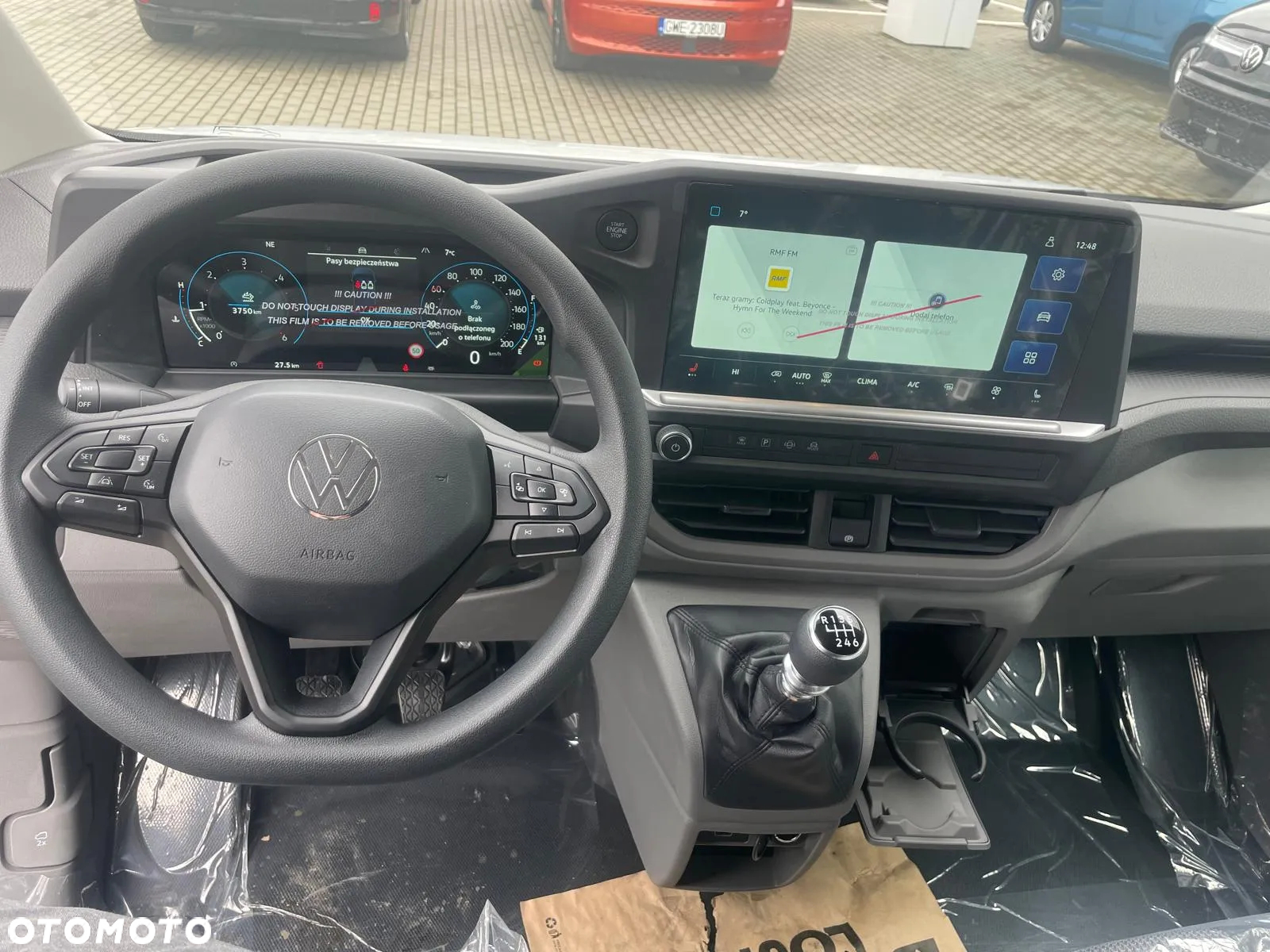 Volkswagen Transporter T7 - 18