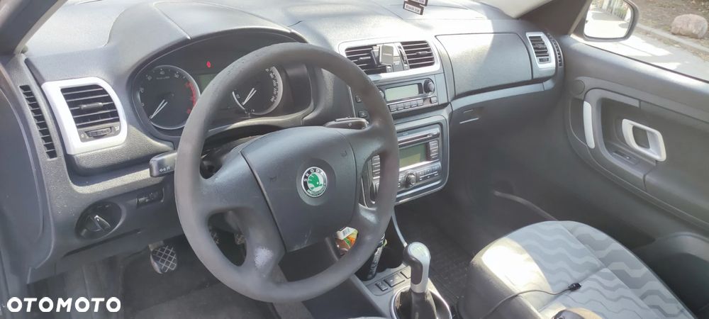 Skoda Roomster 1.4 MPI Active PLUS EDITION - 5