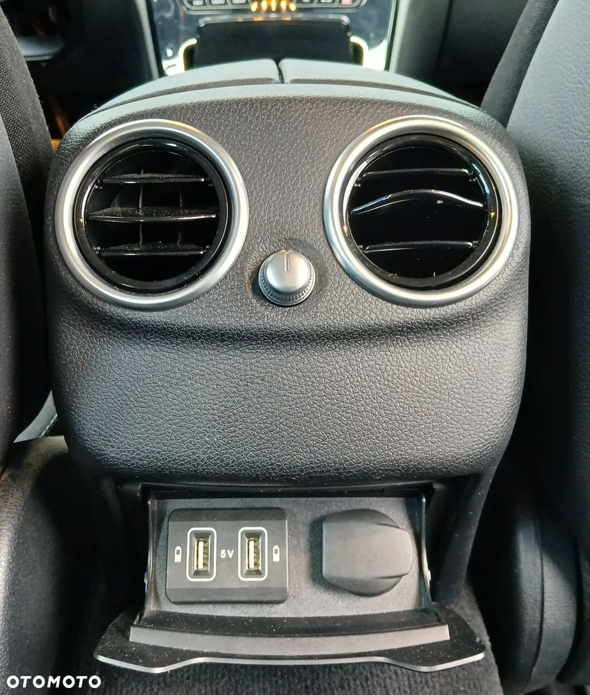 Mercedes-Benz Klasa C 300 7G-TRONIC - 20