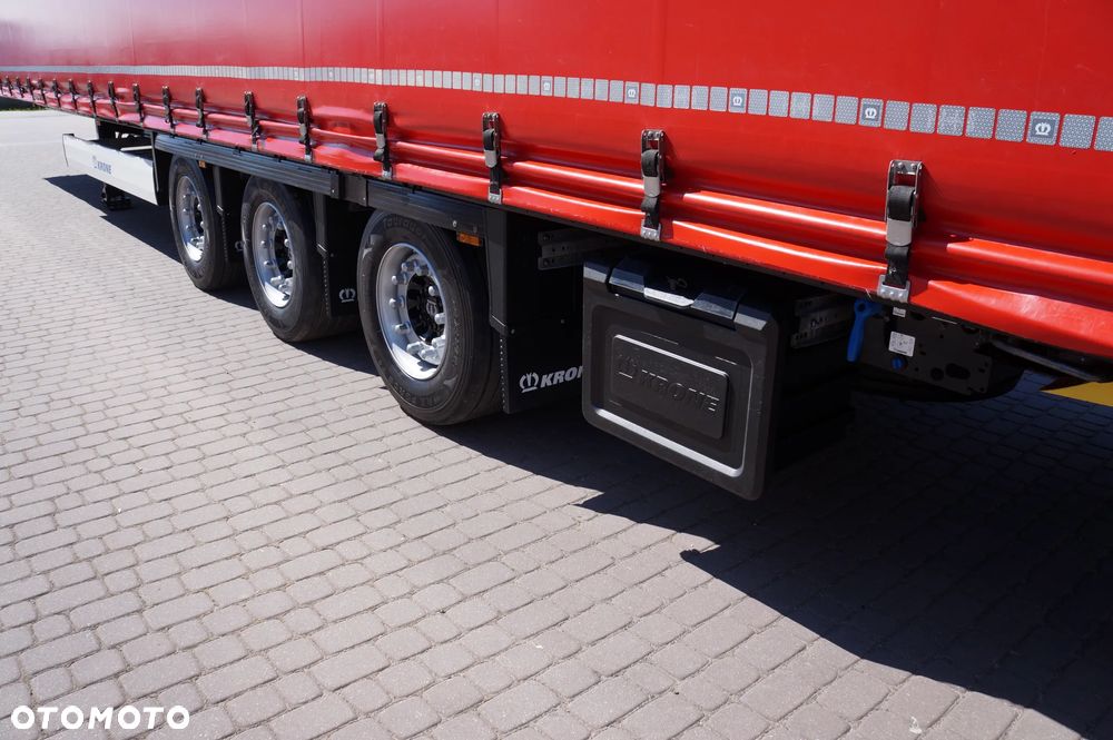 Krone MEGA FIRANKA OŚ PODNOSZONA DACH PODNOSZONY OPONY 95% - 12