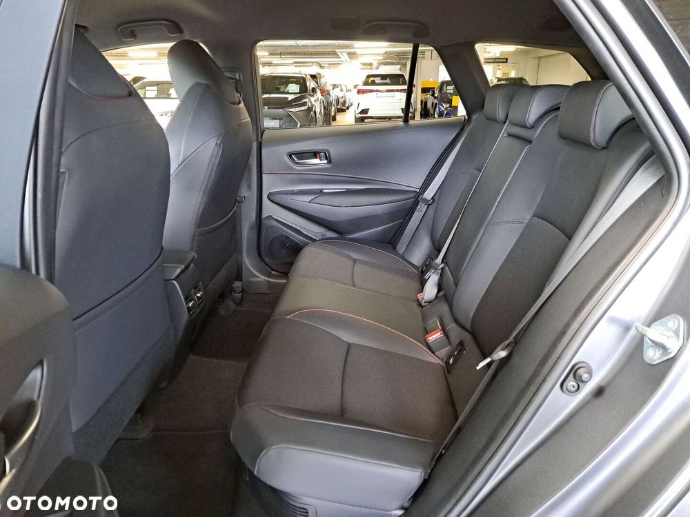 Toyota Corolla 2.0 Hybrid GR Sport - 13
