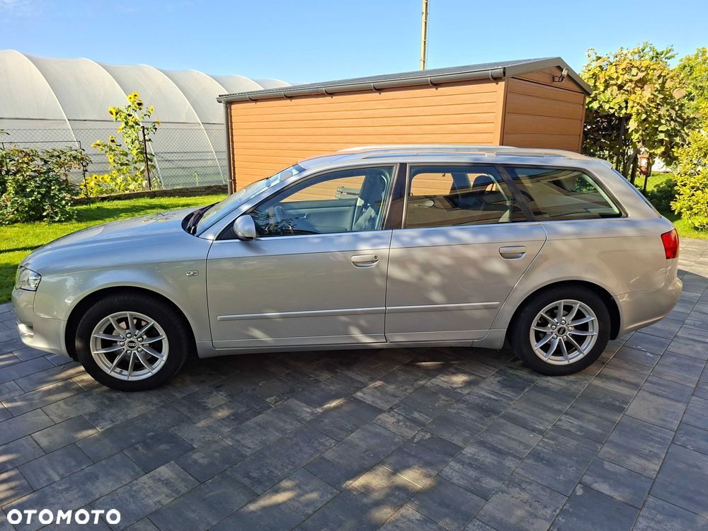 Audi A4 Avant - 10