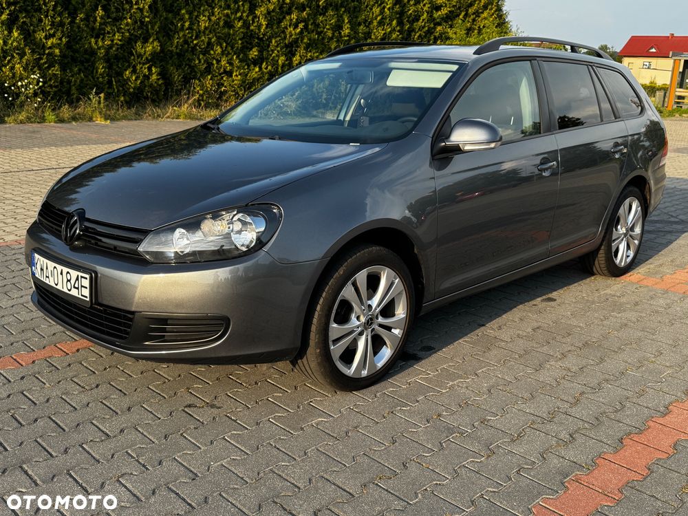 Volkswagen Golf 1.6 TDI DPF BlueMotion Technology DSG Comfortline - 2