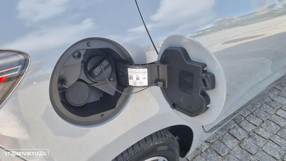 Renault Clio - 18