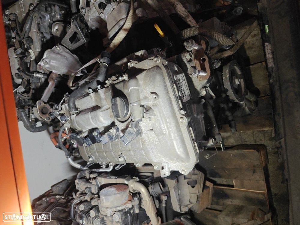 Motor Com Acessorios Toyota Auris (_E18_)