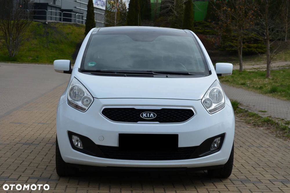 Kia Venga 1.4 CVVT Titanium Collection - 2