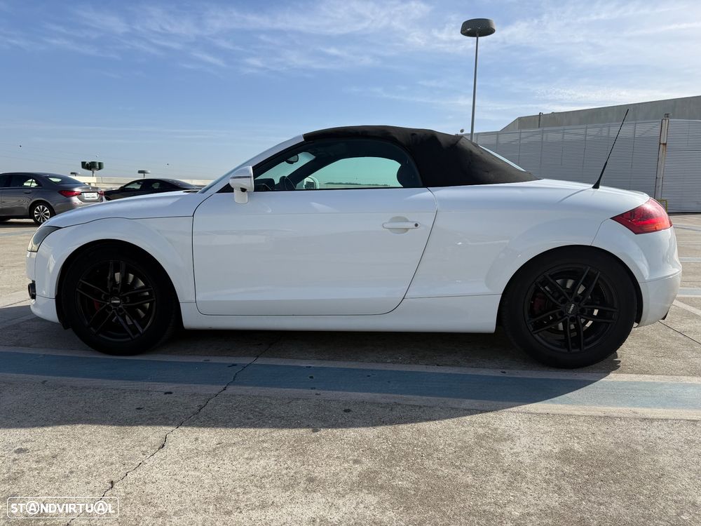 Audi TT Roadster - 5