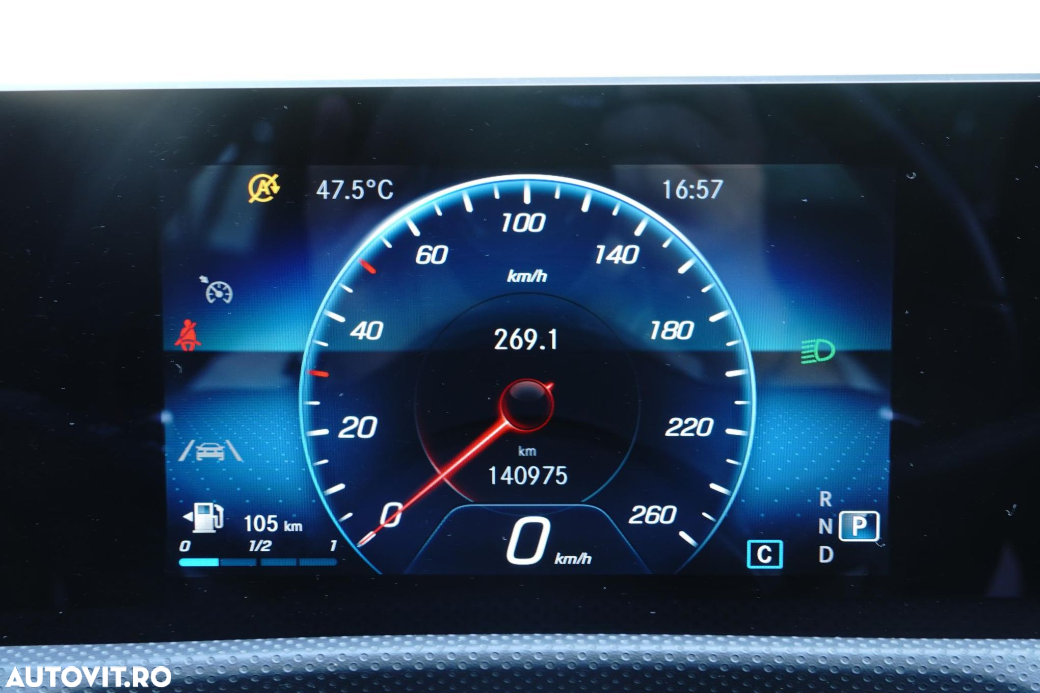 Mercedes-Benz CLA - 19