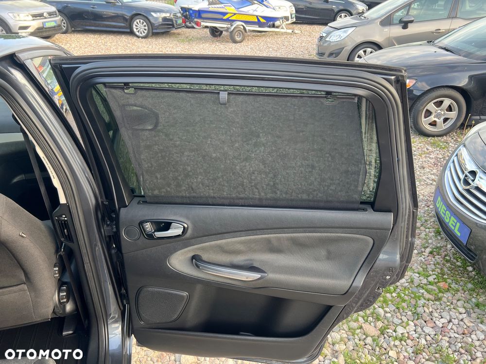 Ford S-Max 2.0 TDCi Gold X - 25