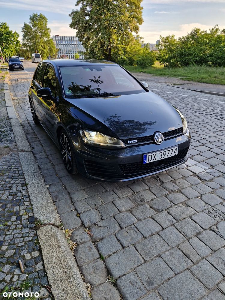 Volkswagen Golf GTD BlueMotion Technology - 2