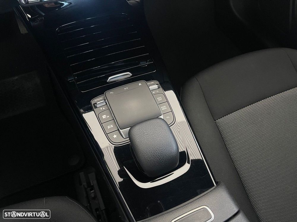 Mercedes-Benz CLA 180 d - 7